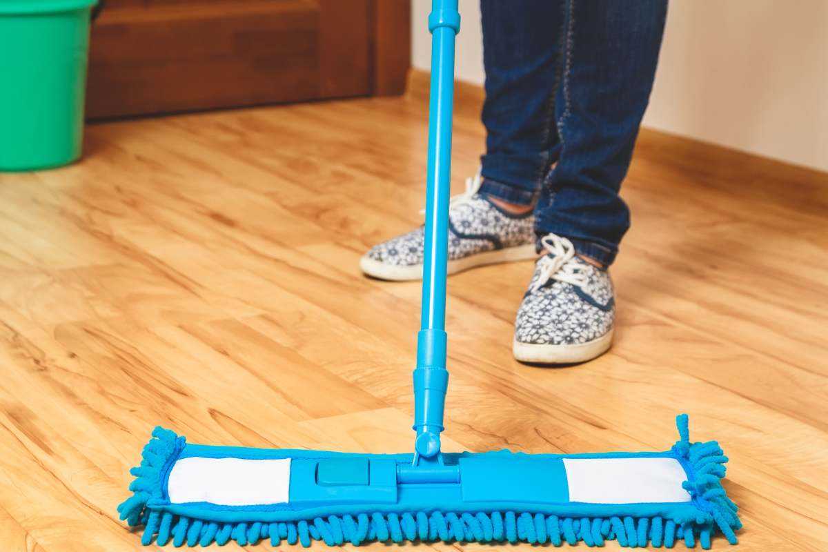 Cleaning Prefinished Hardwood Flooring With Dust Mop