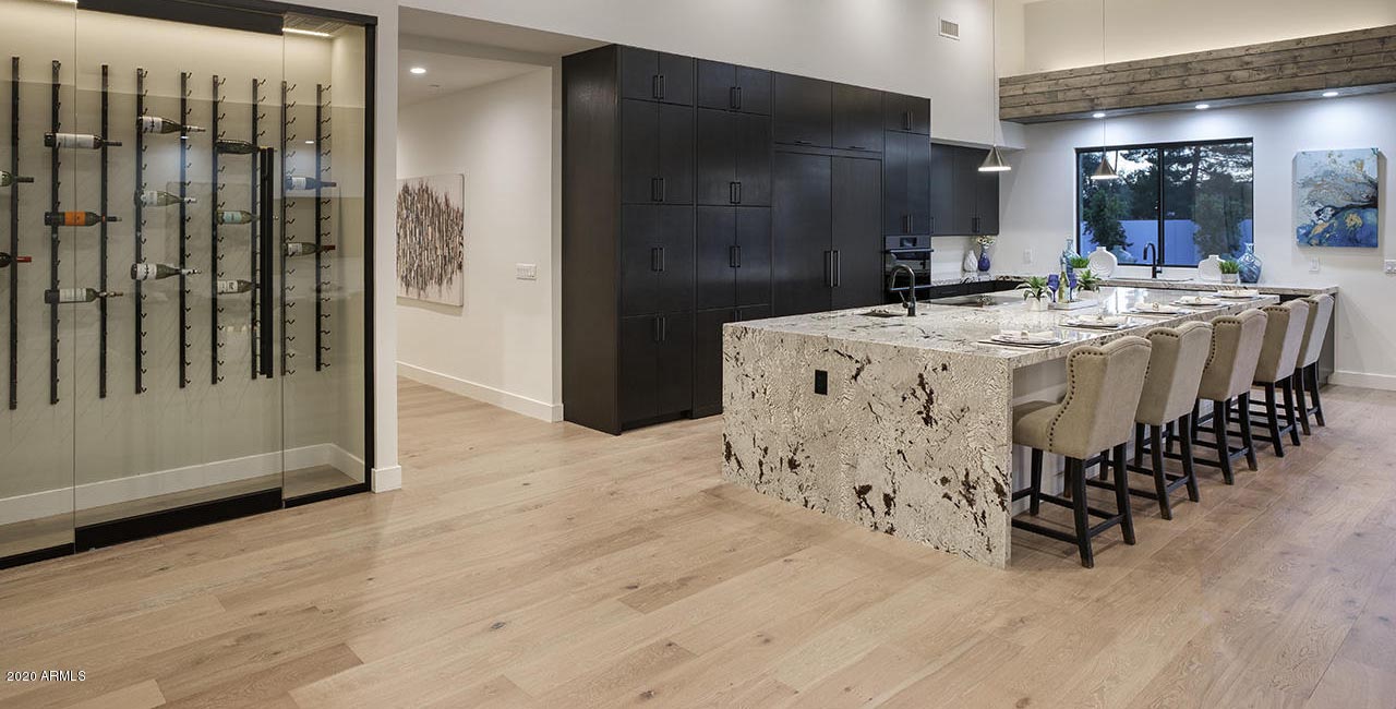 Engineered Hardwood Flooring - Mannington Latitude Park City Summit Oak