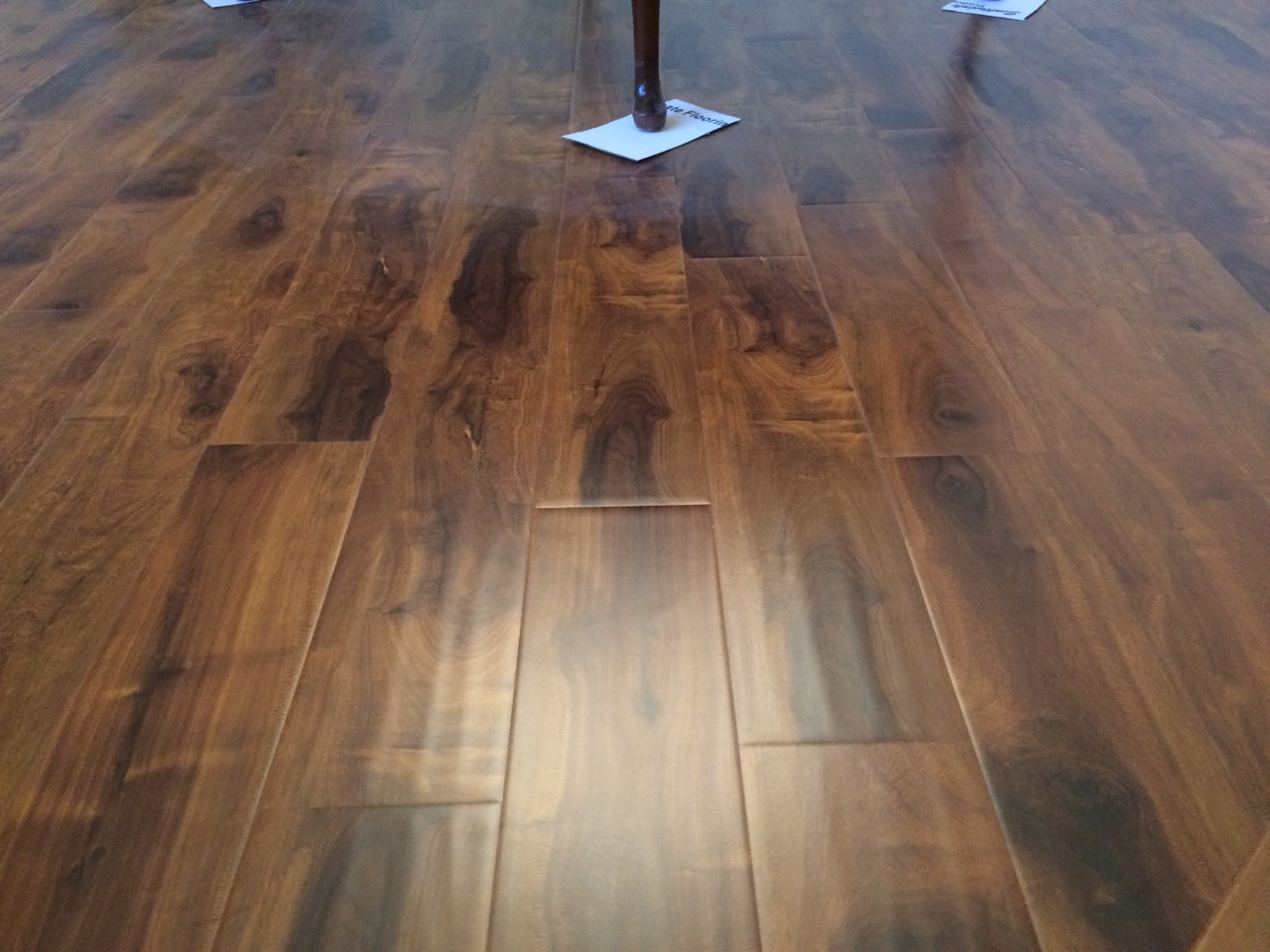 Gemwoods Scottsdale Collection Sunrise Walnut